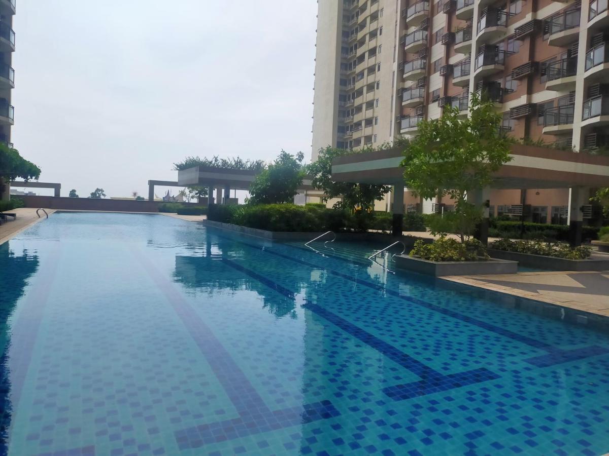 The Radiance Manila Bay Aparthotel Пасай Екстериор снимка